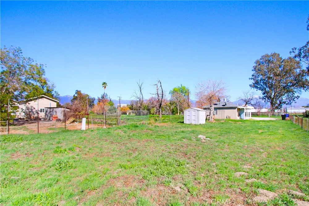 460 S Berkeley Avenue San Bernardino, CA 92410