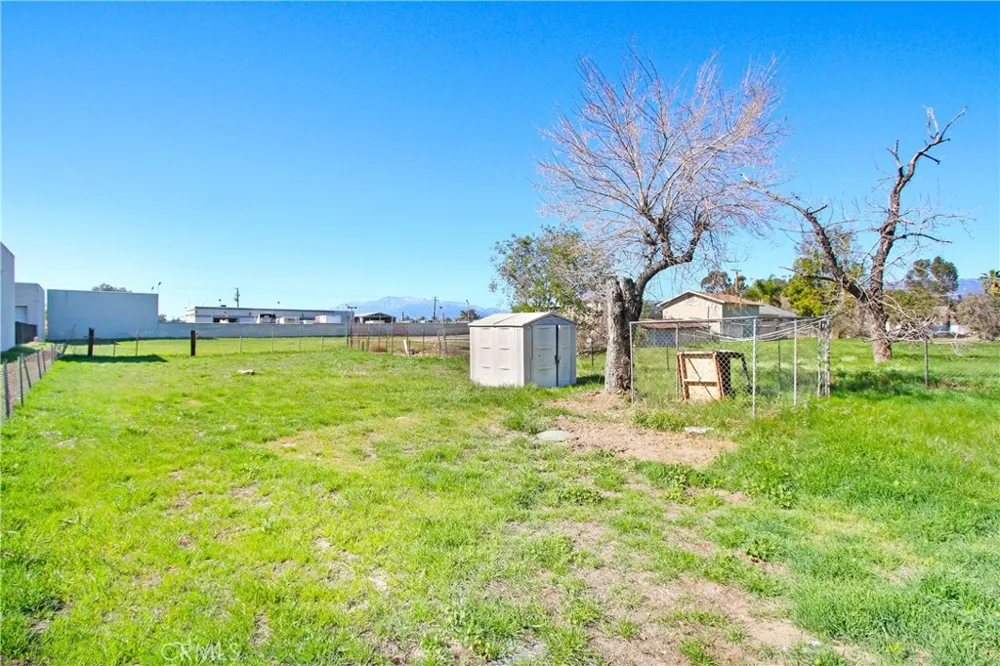 460 S Berkeley Avenue San Bernardino, CA 92410
