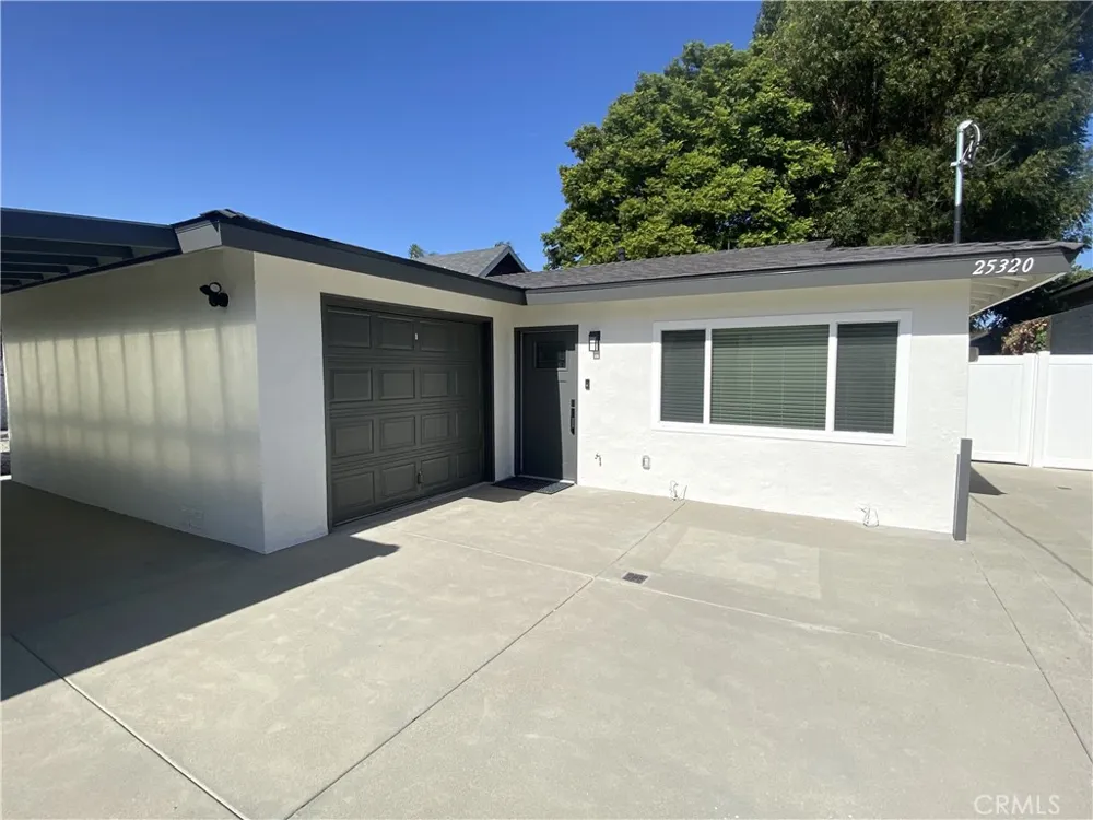 25320 Cypress Lomita, CA 90717