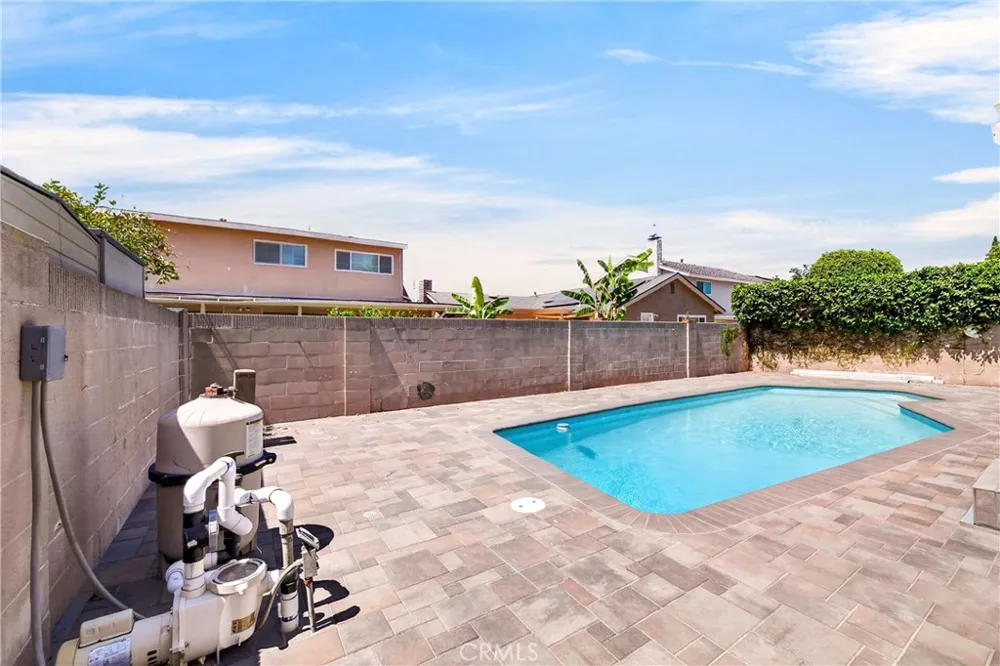 8321 Santa Margarita La Palma, CA 90623