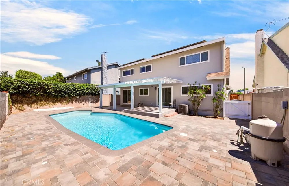 8321 Santa Margarita La Palma, CA 90623