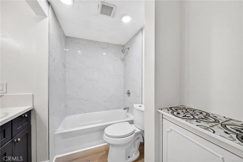 8321 Santa Margarita La Palma, CA 90623