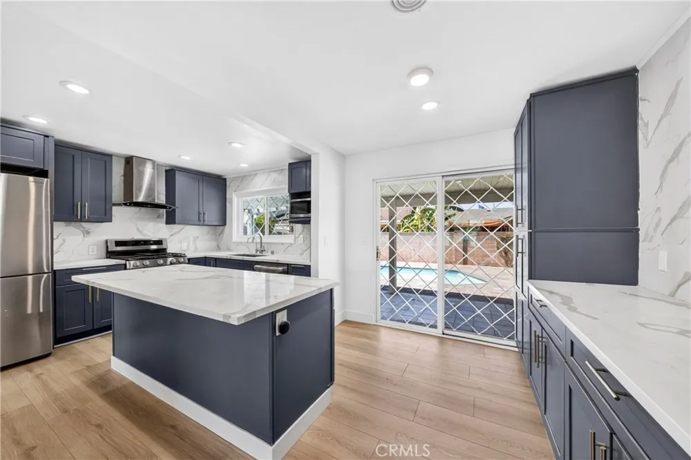8321 Santa Margarita La Palma, CA 90623