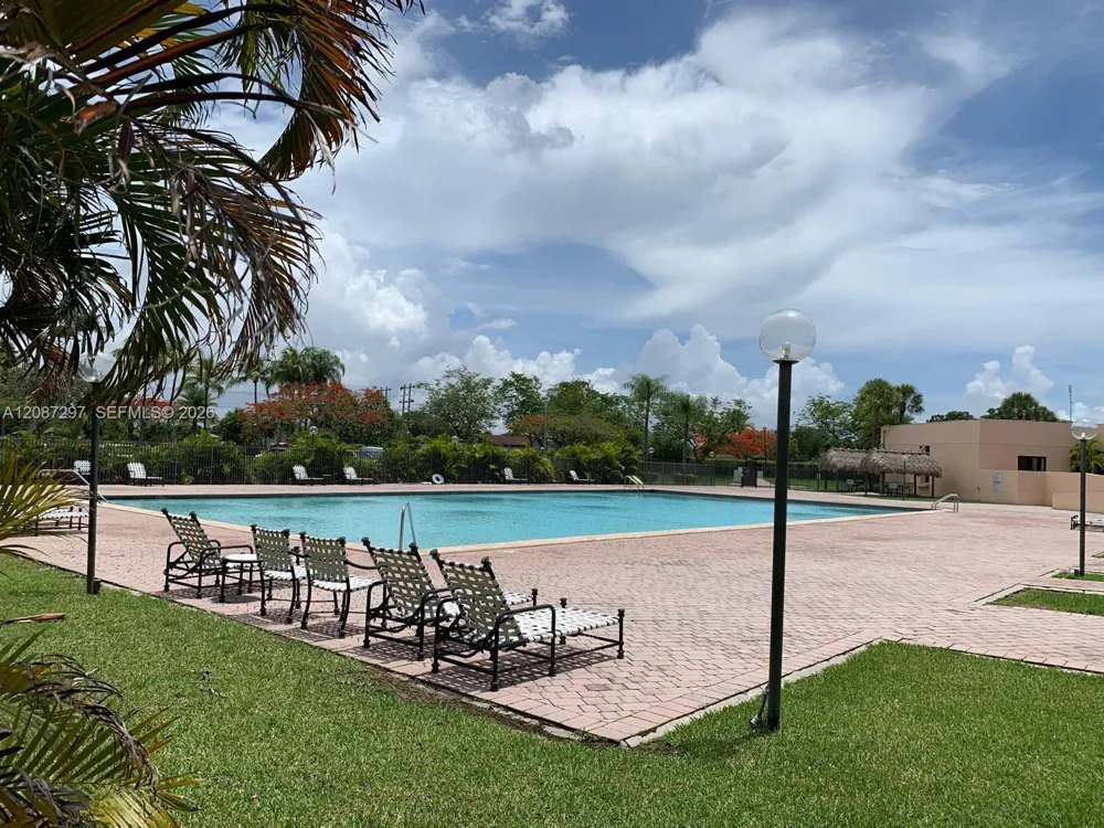 8730 SW 133rd Ave Rd #116 Miami, FL 33183