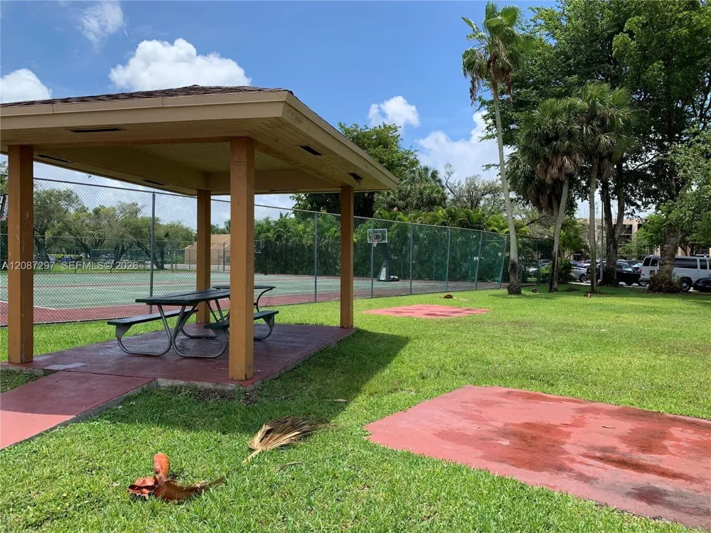 8730 SW 133rd Ave Rd #116 Miami, FL 33183
