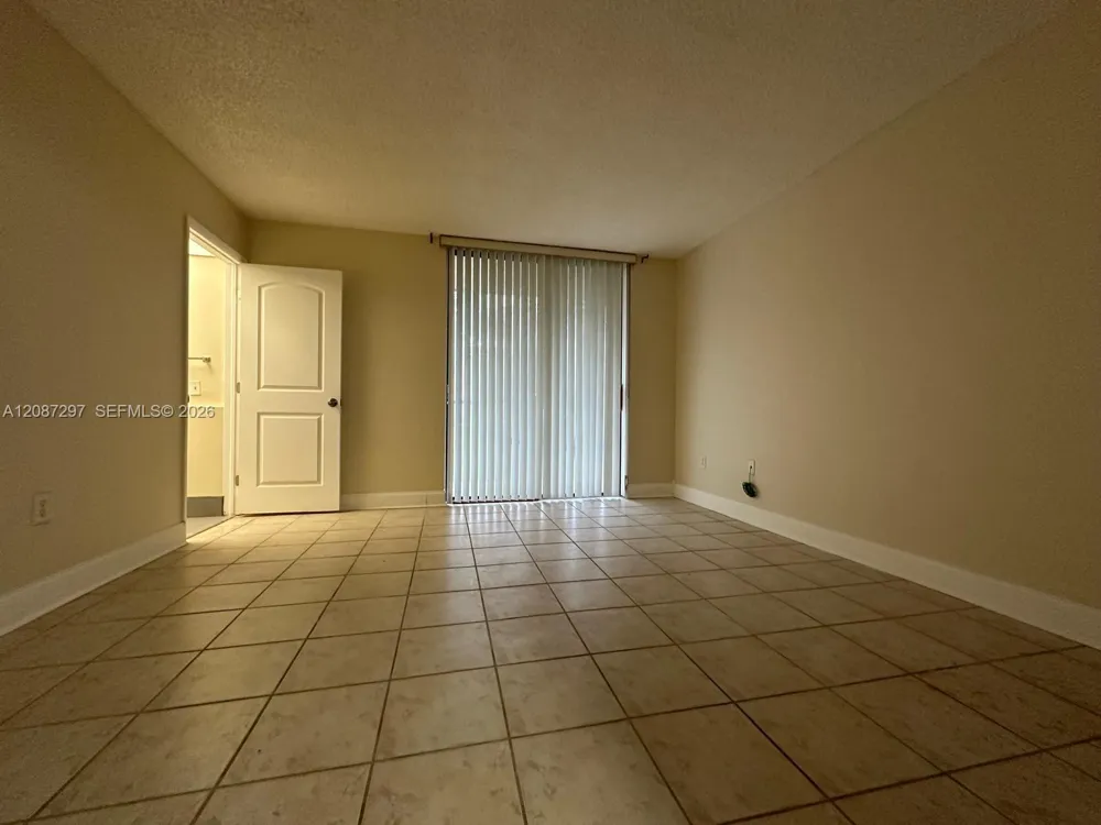 8730 SW 133rd Ave Rd #116 Miami, FL 33183