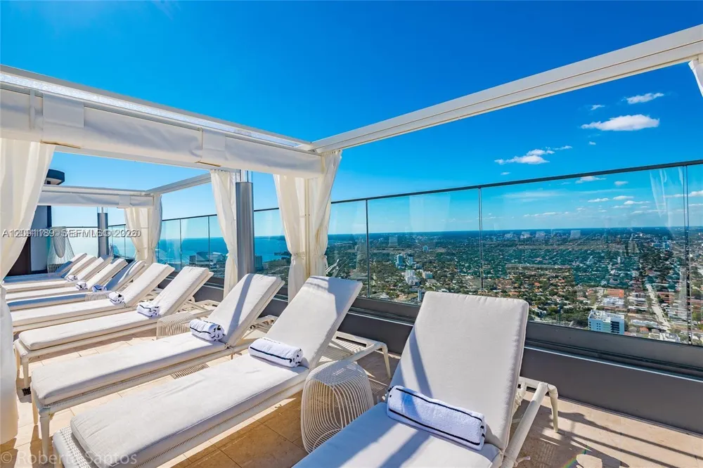 1000 Brickell Plz #3011 Miami, FL 33131