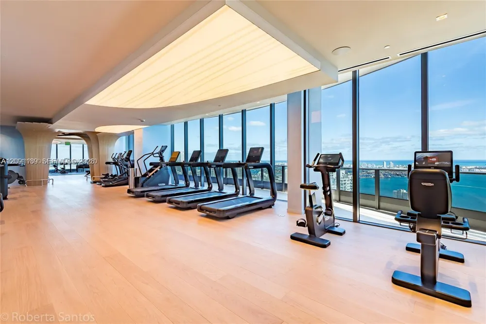 1000 Brickell Plz #3011 Miami, FL 33131