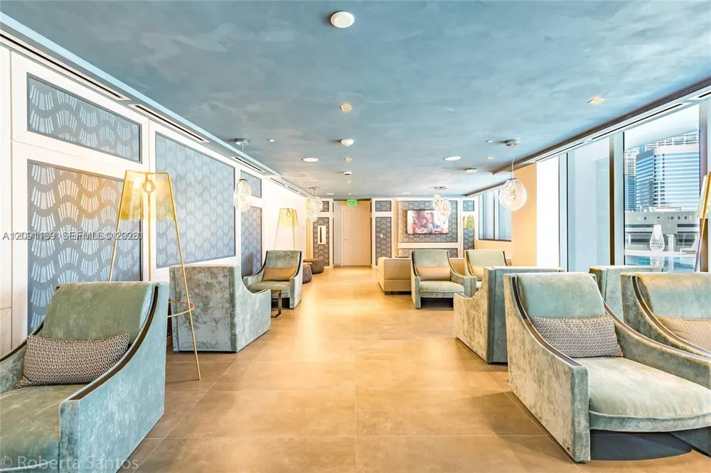 1000 Brickell Plz #3011 Miami, FL 33131