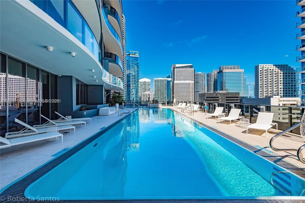 1000 Brickell Plz #3011 Miami, FL 33131