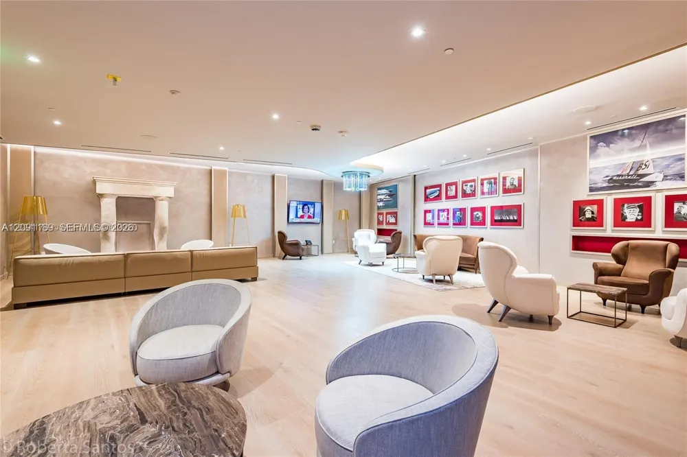 1000 Brickell Plz #3011 Miami, FL 33131