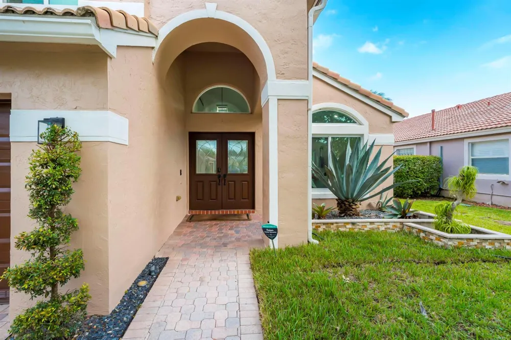 1551 NW 132ND AVENUE Pembroke Pines, FL 33028