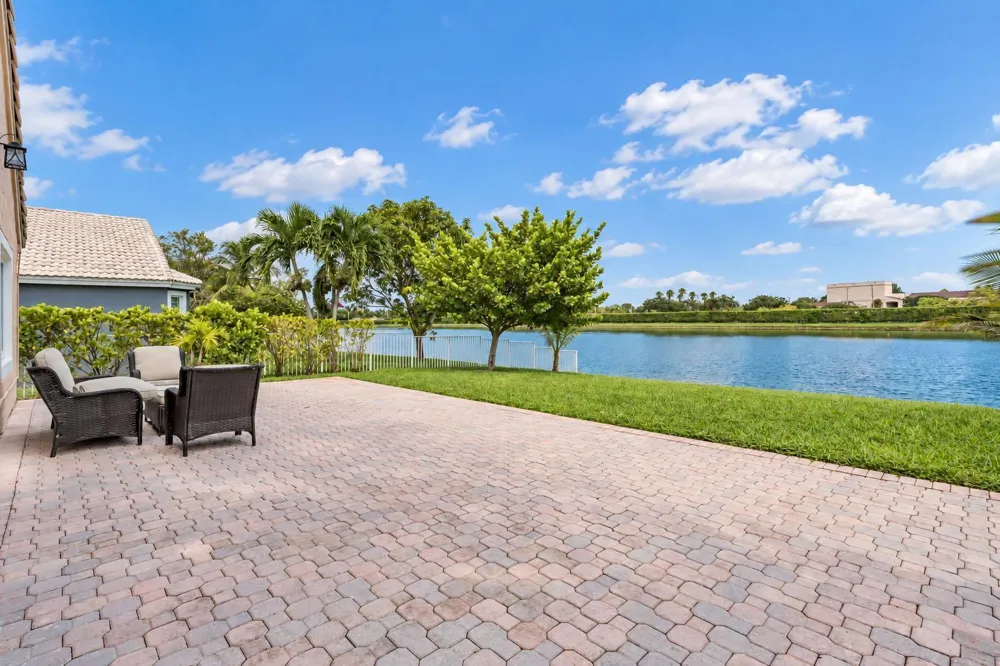 1551 NW 132ND AVENUE Pembroke Pines, FL 33028