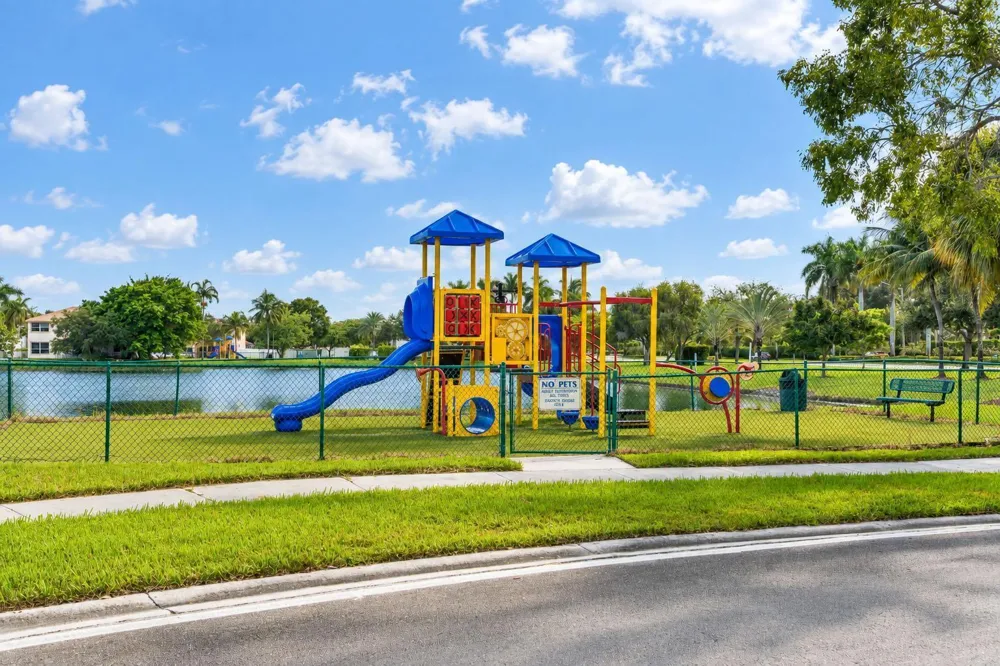 1551 NW 132ND AVENUE Pembroke Pines, FL 33028