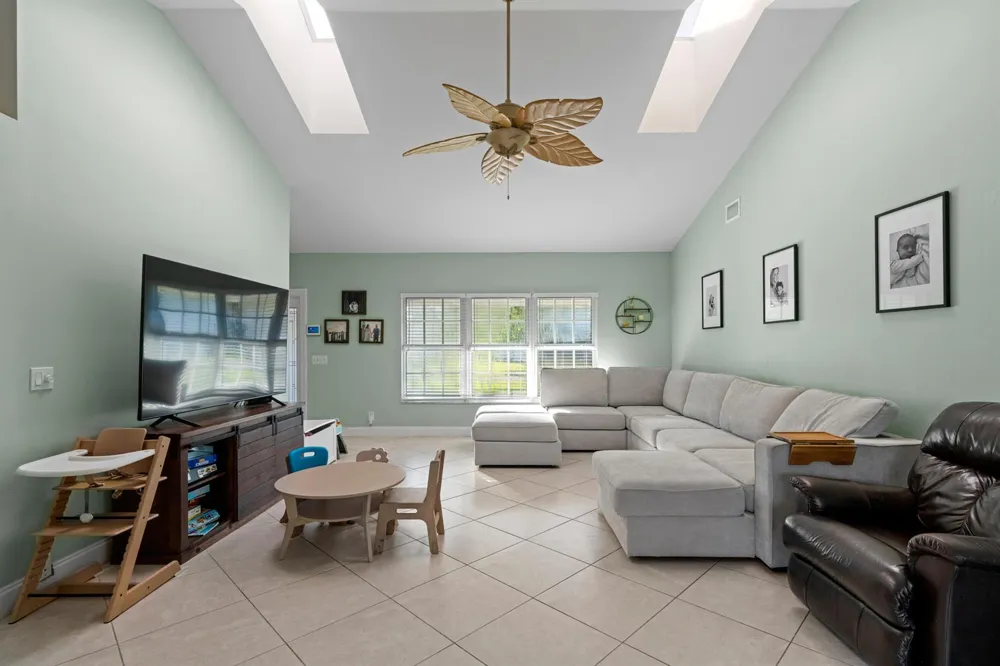 4456 Nicole Circle Jupiter, FL 33469