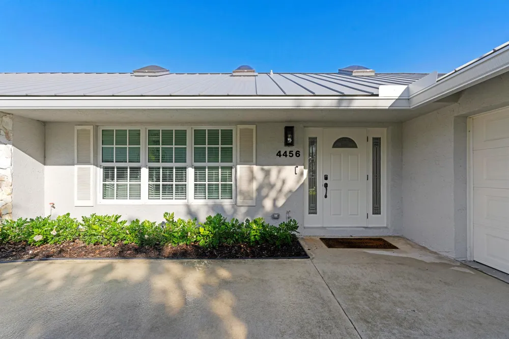 4456 Nicole Circle Jupiter, FL 33469