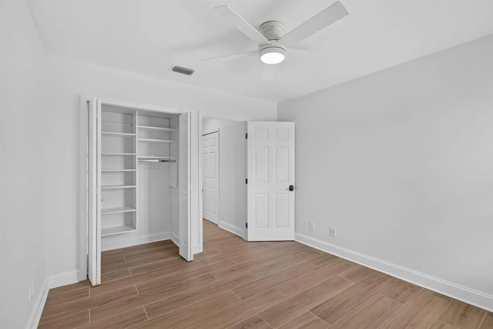 8320 Waterline Drive #202 Boynton Beach, FL 33472