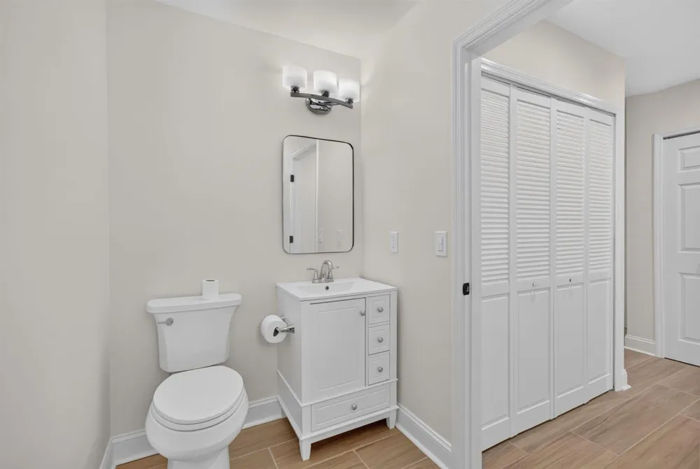 8320 Waterline Drive #202 Boynton Beach, FL 33472