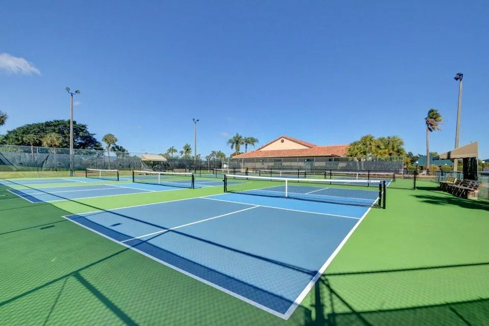 8320 Waterline Drive #202 Boynton Beach, FL 33472