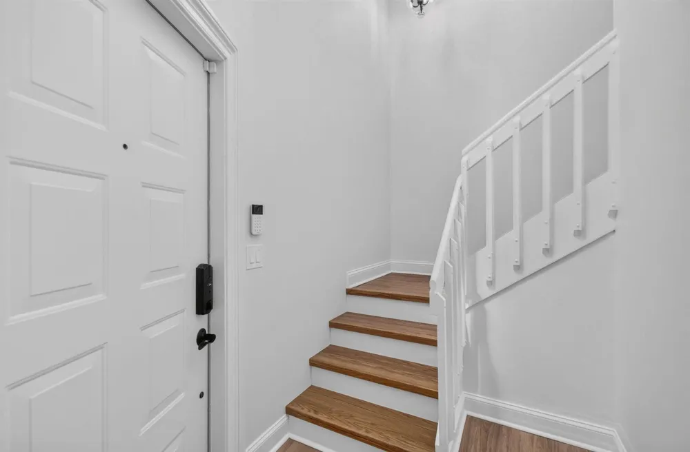 8320 Waterline Drive #202 Boynton Beach, FL 33472