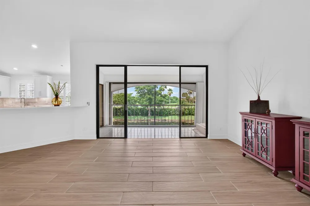 8320 Waterline Drive #202 Boynton Beach, FL 33472