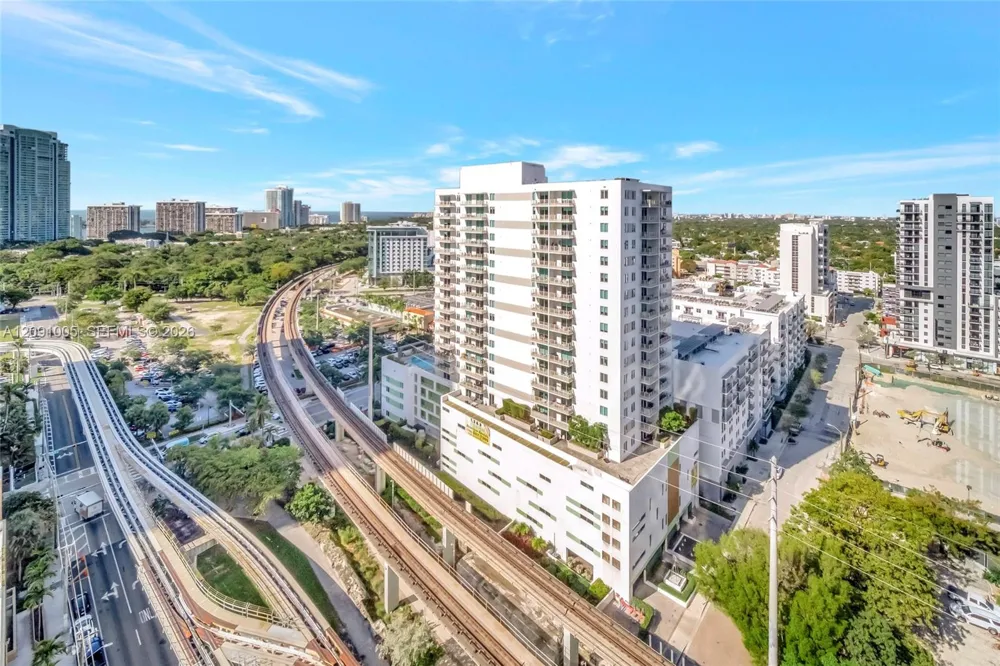 79 SW 12th St #2201-S Miami, FL 33130