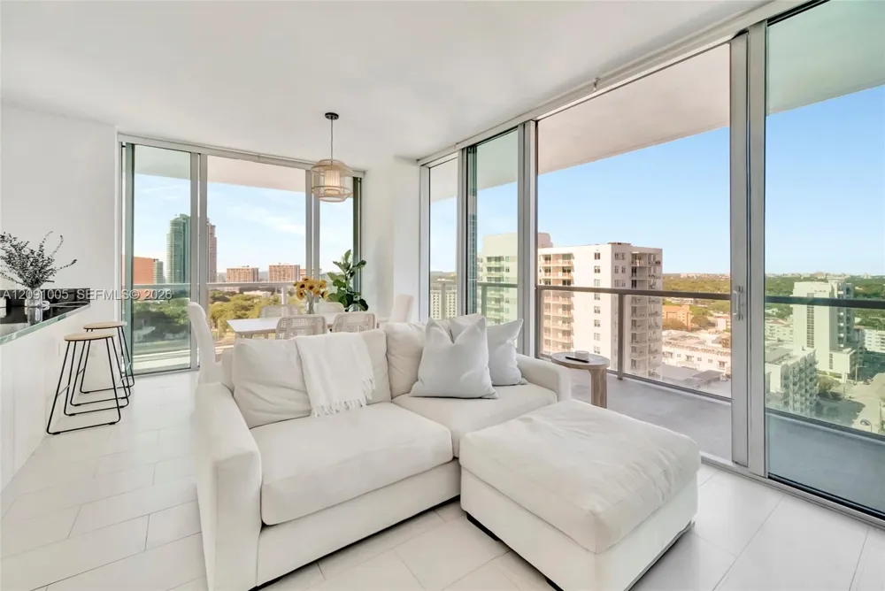 79 SW 12th St #2201-S Miami, FL 33130