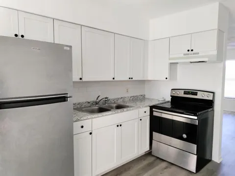 2760 Dixie Highway #2