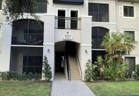 3021 Alcazar Place #202