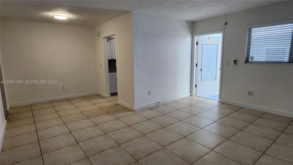 1231 Pennsylvania Ave #10 Miami Beach, FL 33139