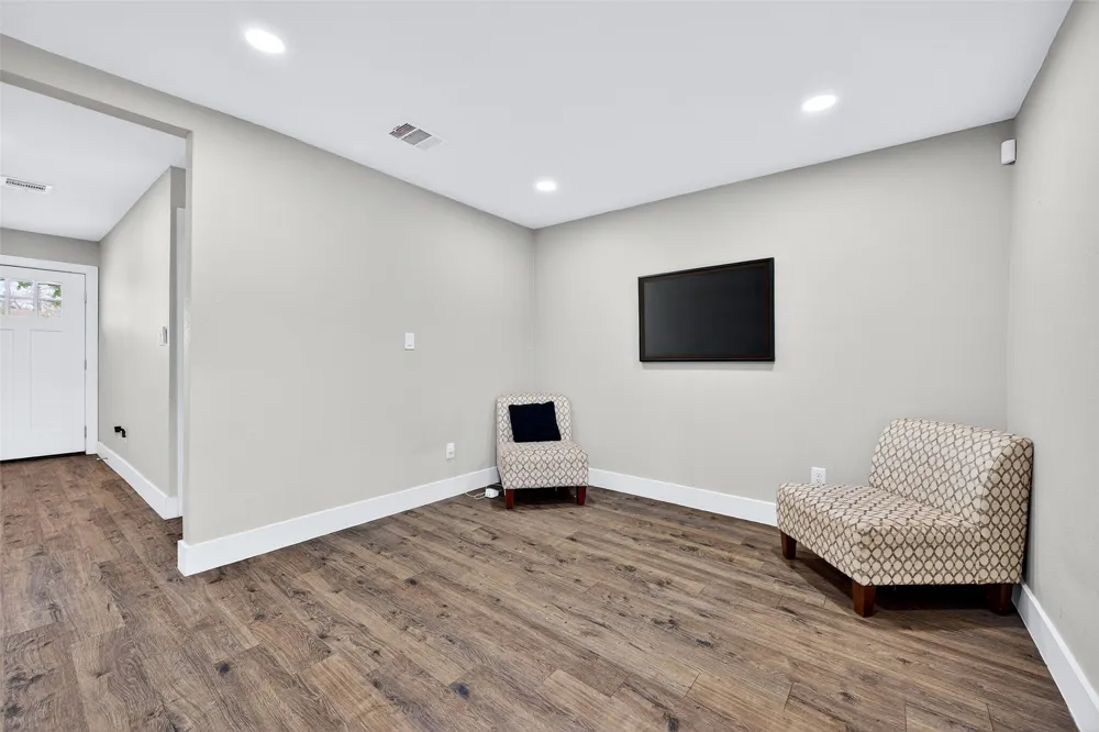 604 E Summit Street Sherman, TX 75090