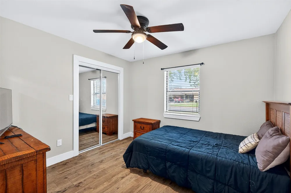604 E Summit Street Sherman, TX 75090