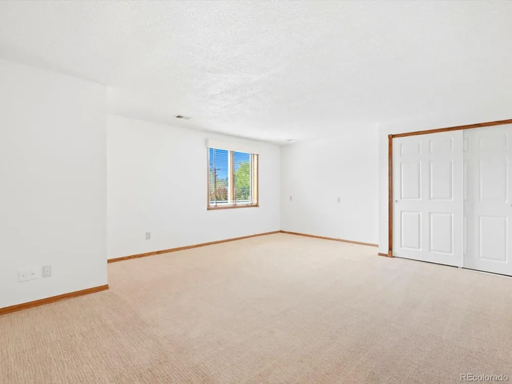 8811 Thunderbird Court Parker, CO 80134