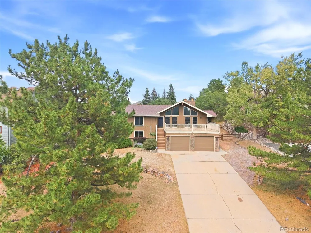 8811 Thunderbird Court Parker, CO 80134