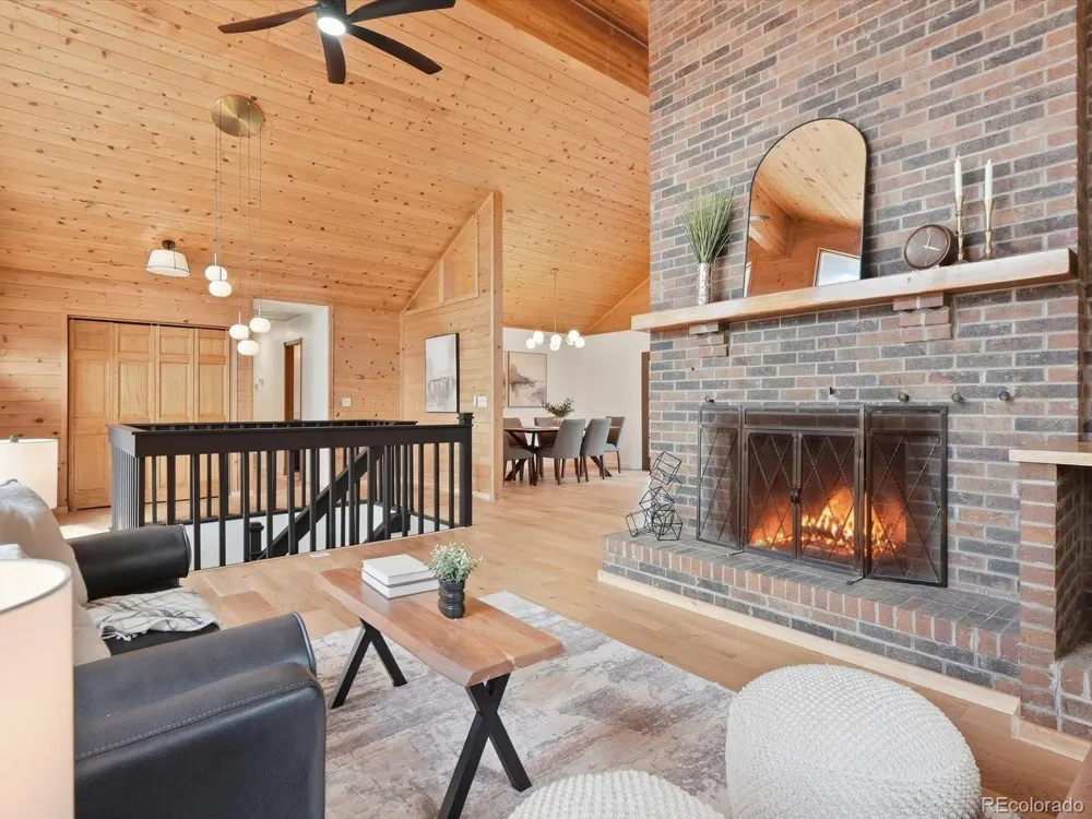 8811 Thunderbird Court Parker, CO 80134