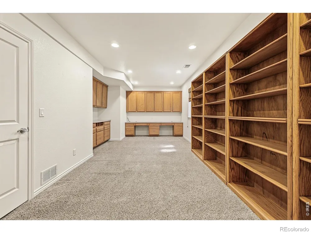 1524 Henry Court Longmont, CO 80501