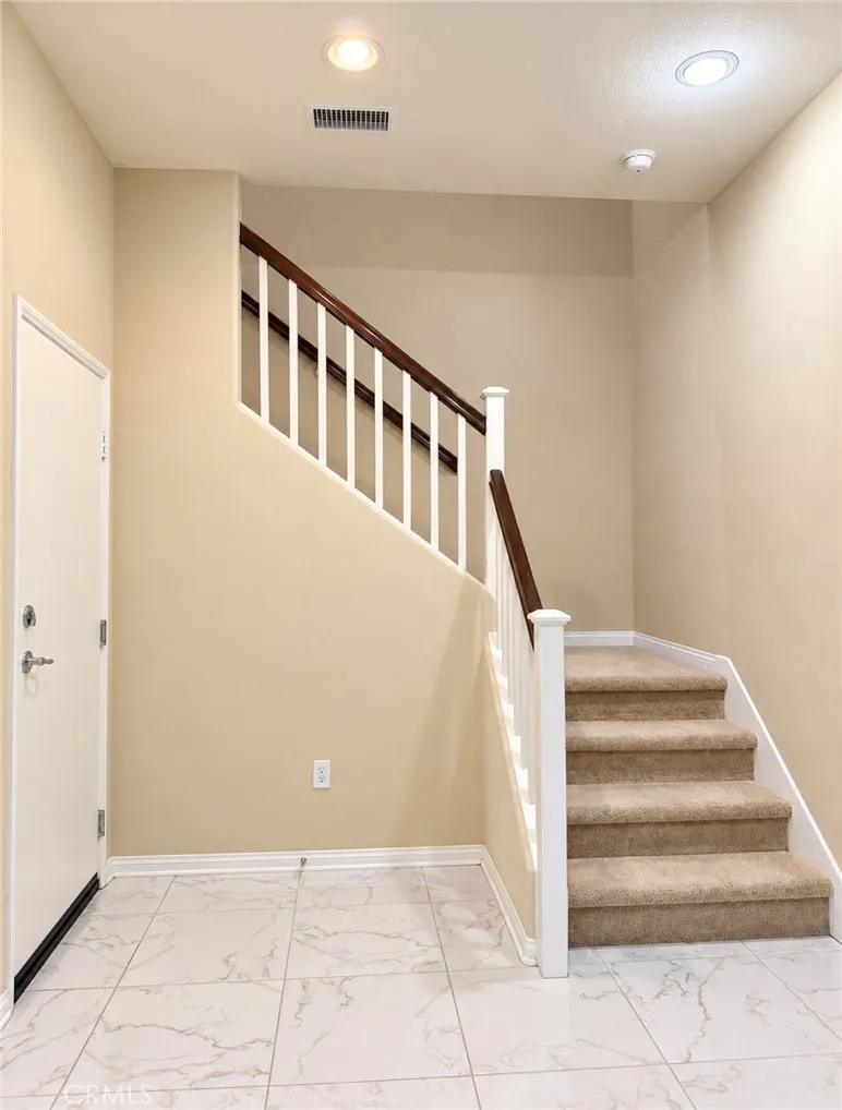 11316 Paseo La Cumbre Porter Ranch, CA 91326