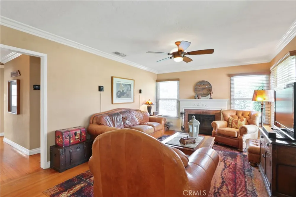 808 W 33rd Long Beach, CA 90806