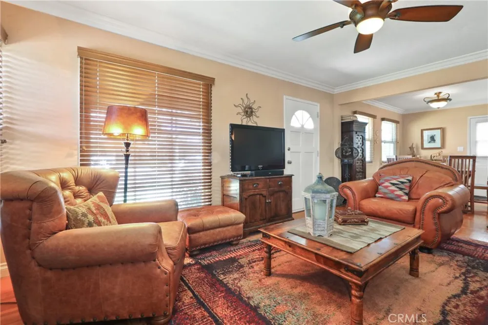 808 W 33rd Long Beach, CA 90806