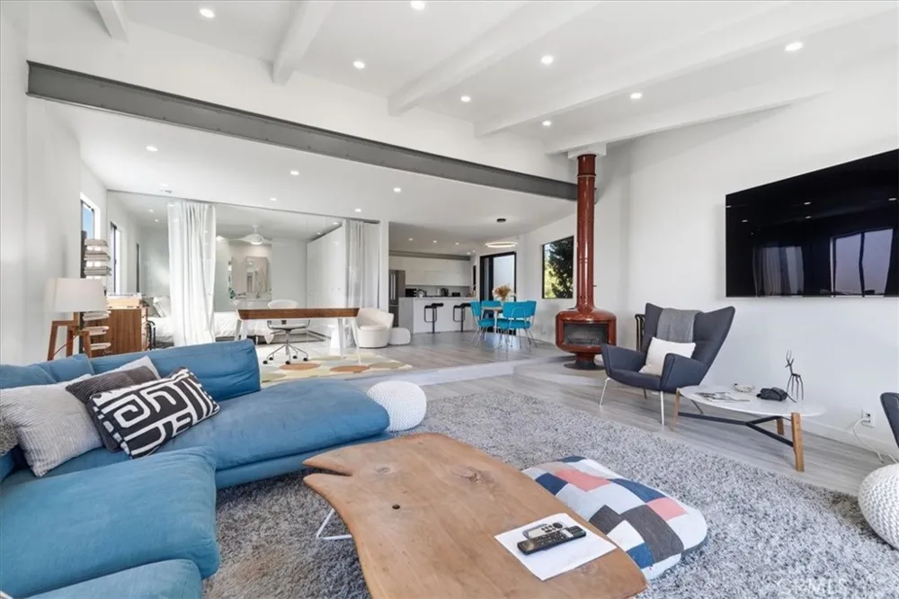 399 Mitchell Los Osos, CA 93402