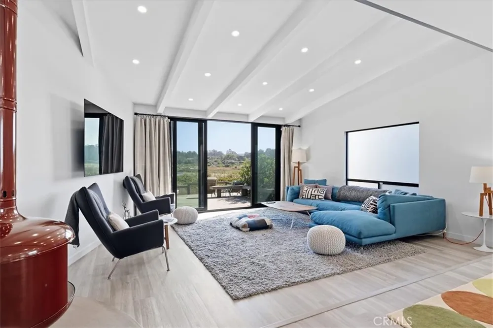 399 Mitchell Los Osos, CA 93402