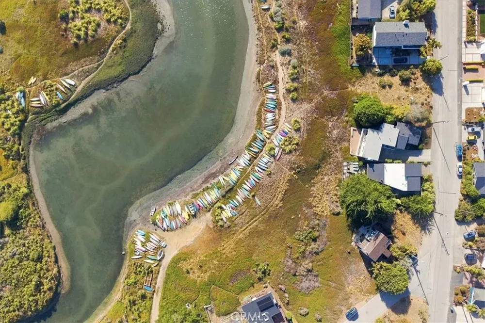 399 Mitchell Los Osos, CA 93402