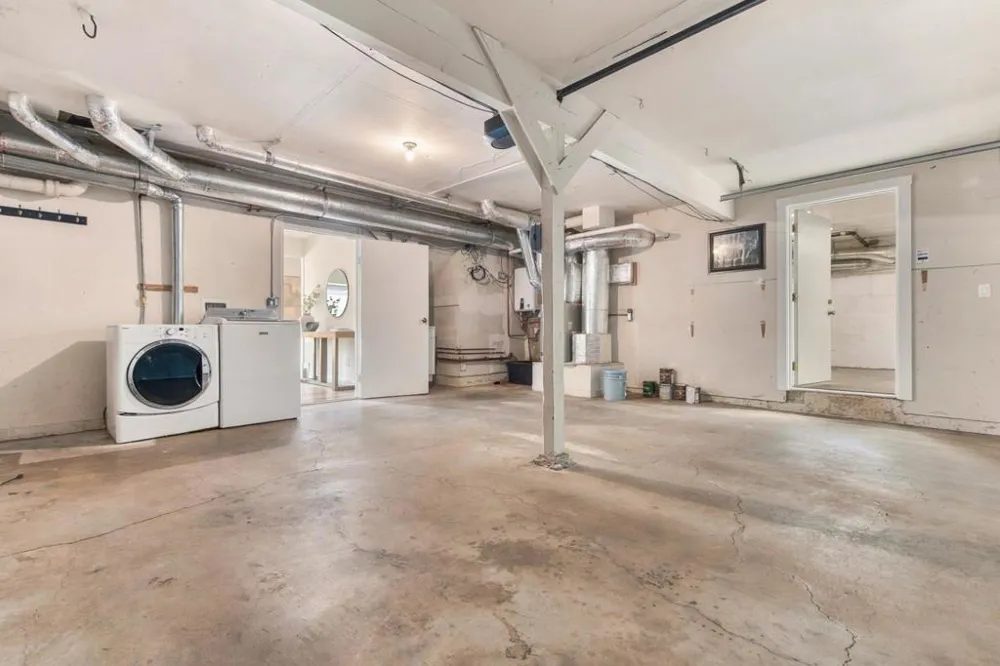 2701 Berkshire Drive San Bruno, CA 94066