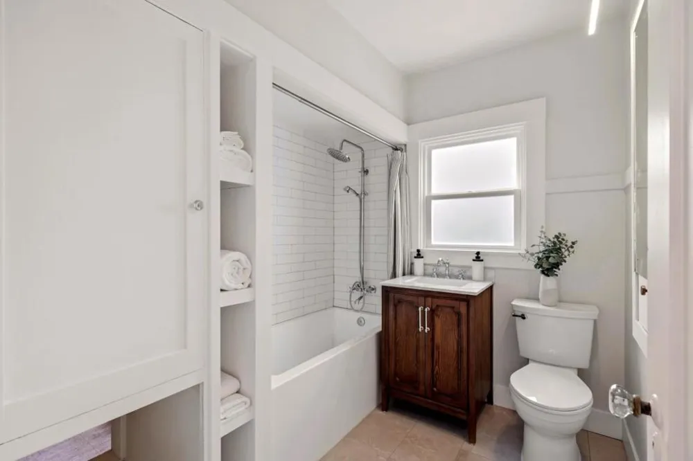 2612 Washington Street Alameda, CA 94501
