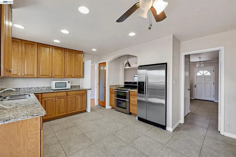 35924 Nicolet Court Fremont, CA 94536