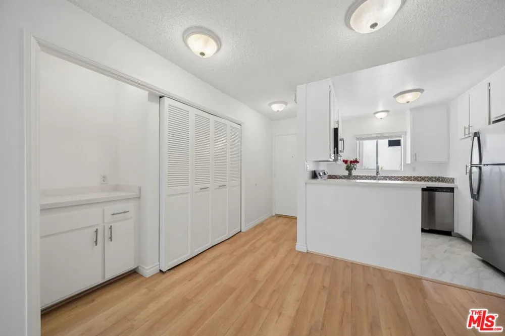 1028 7TH STREET #102 Santa Monica, CA 90403