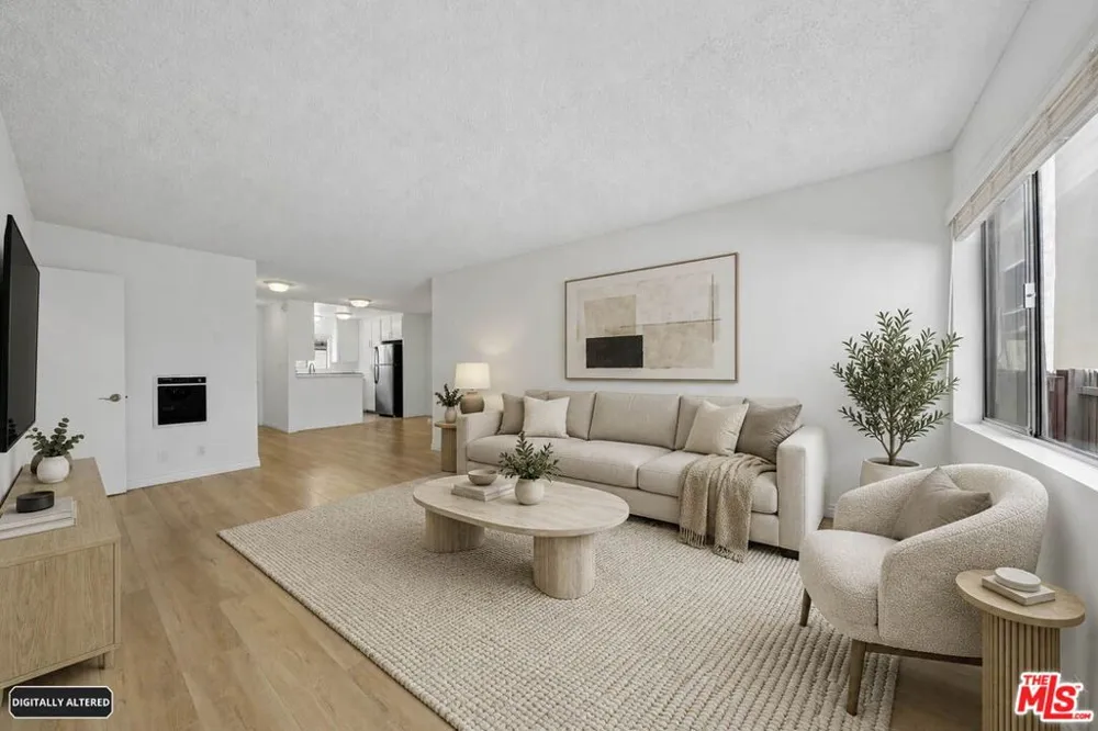 1028 7TH STREET #102 Santa Monica, CA 90403