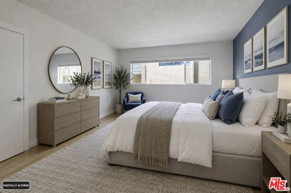 1028 7TH STREET #102 Santa Monica, CA 90403