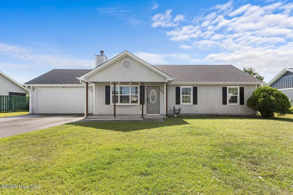 431 Dion Drive Hubert, NC 28539