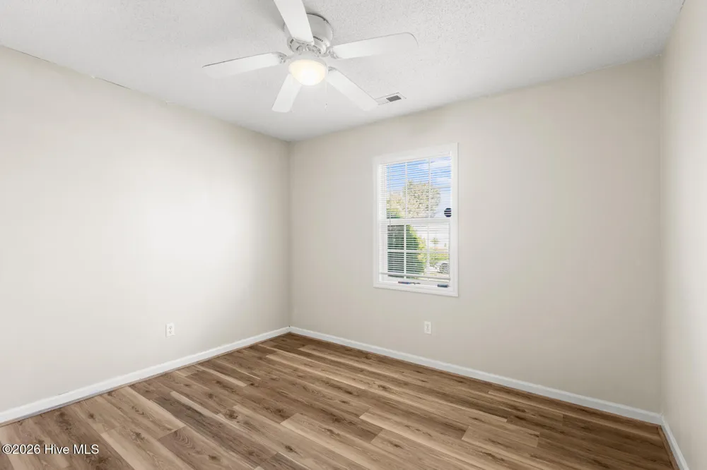431 Dion Drive Hubert, NC 28539